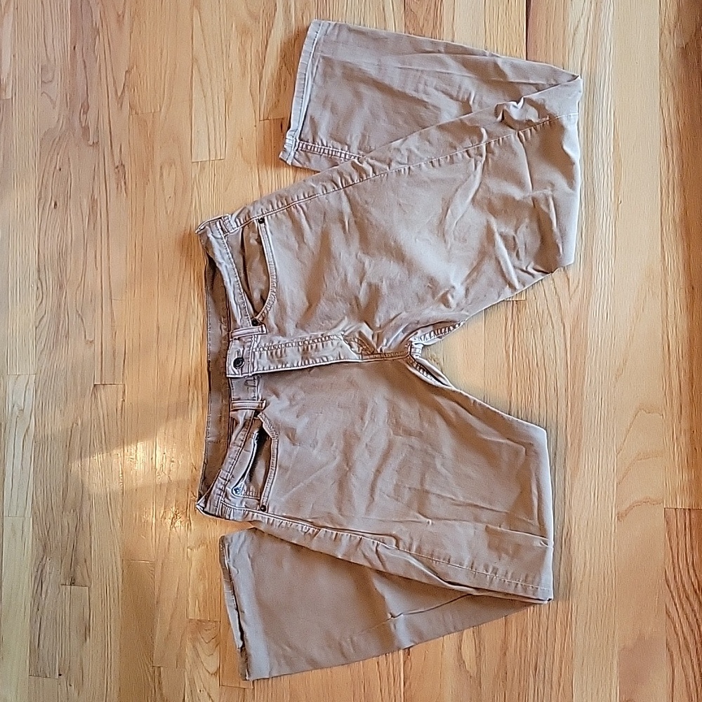 36x32 Levis
